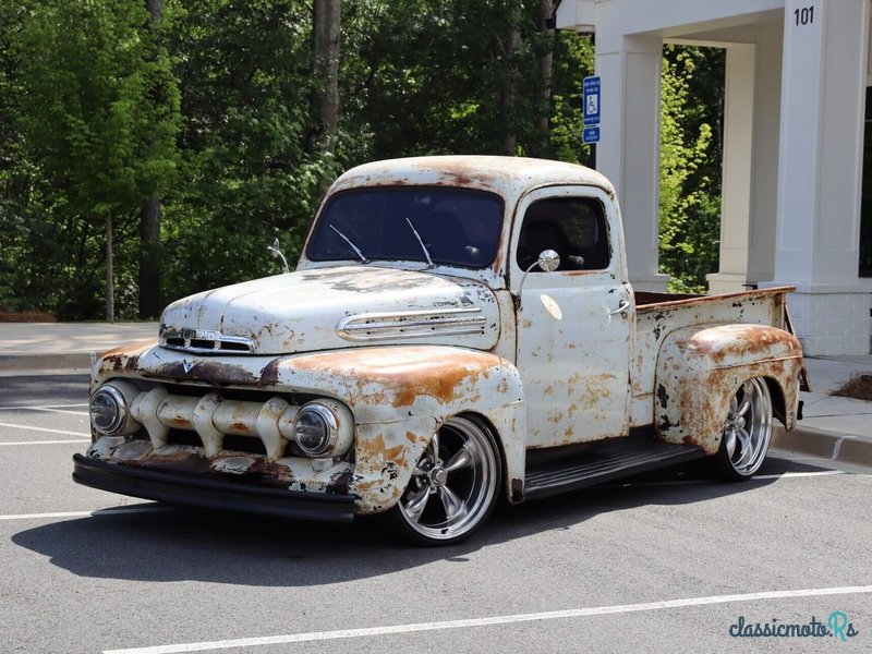 1951' Ford F-1 photo #2