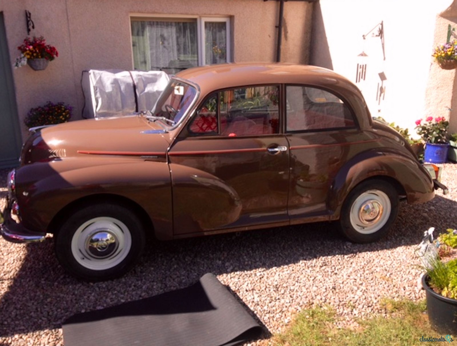 1970' Morris Minor 1000 photo #3