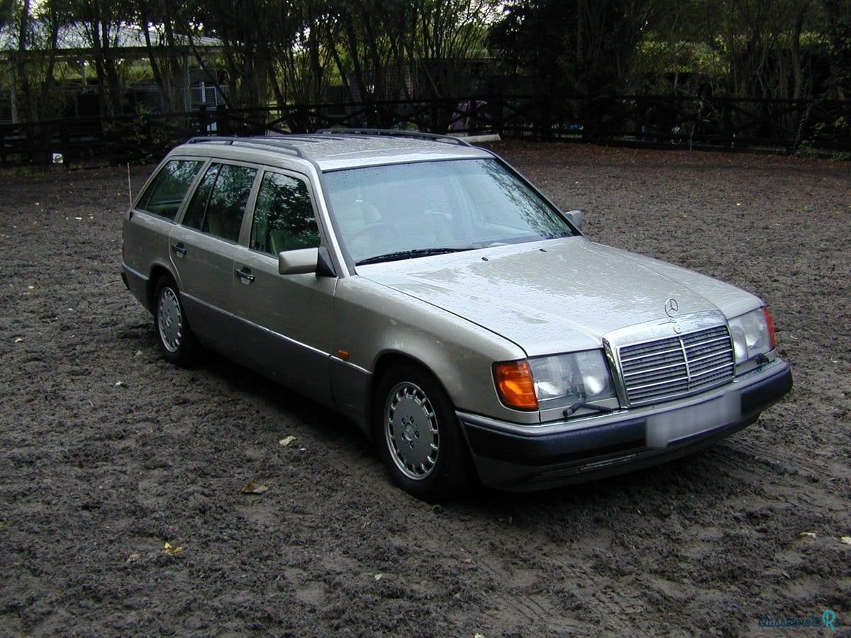 1990' Mercedes-Benz 300 photo #1