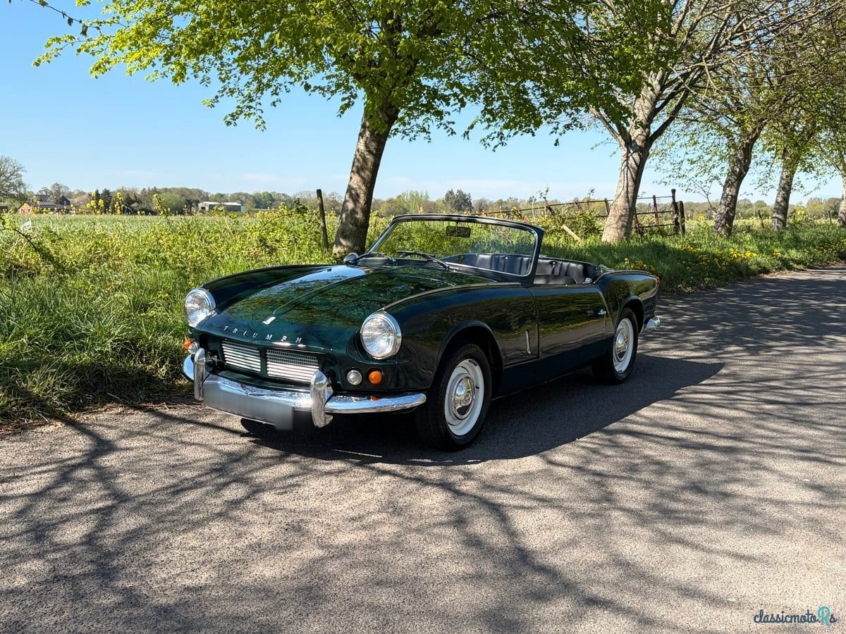 1964' Triumph Spitfire photo #4