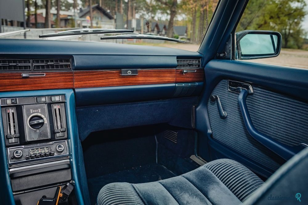1977' Mercedes-Benz Klasa S photo #3