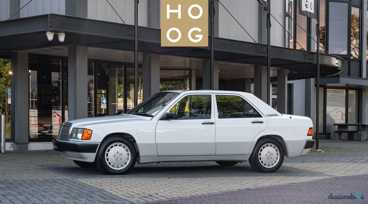 1989' Mercedes-Benz 190 photo #1