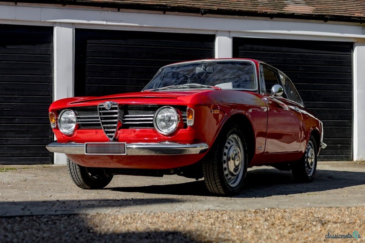 1966' Alfa Romeo Giulia photo #4