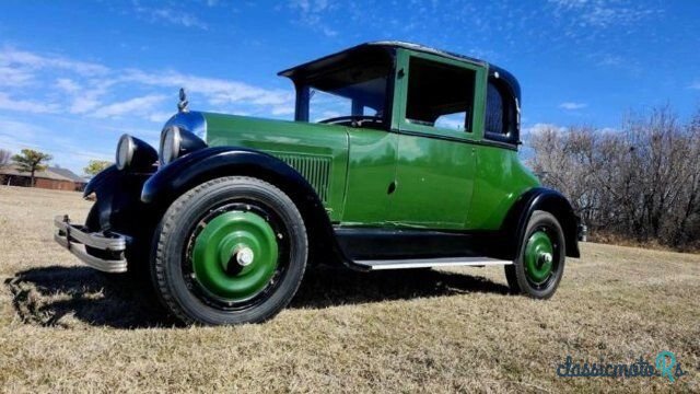1928' Studebaker photo #1