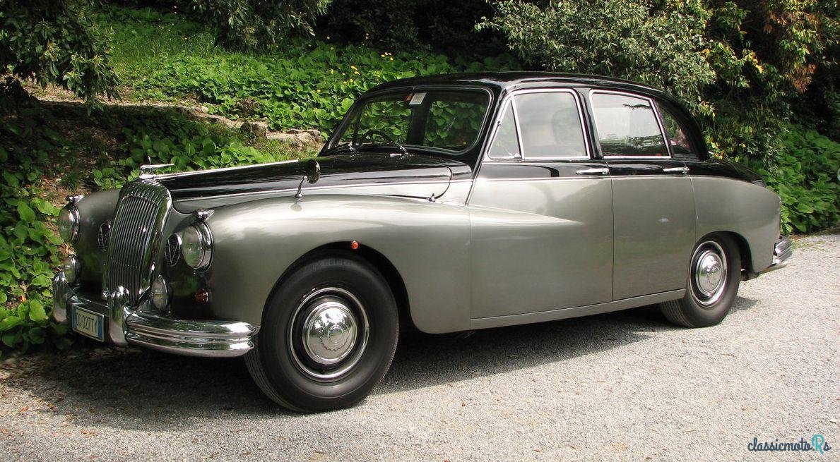 1961' Daimler Majestic Major photo #1