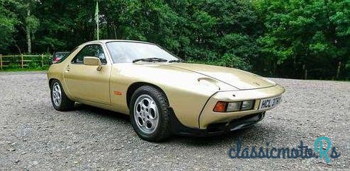 1982' Porsche 928 S photo #5