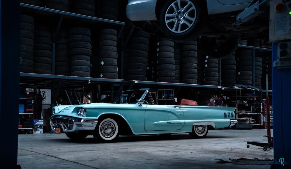 1960' Ford Thunderbird photo #5