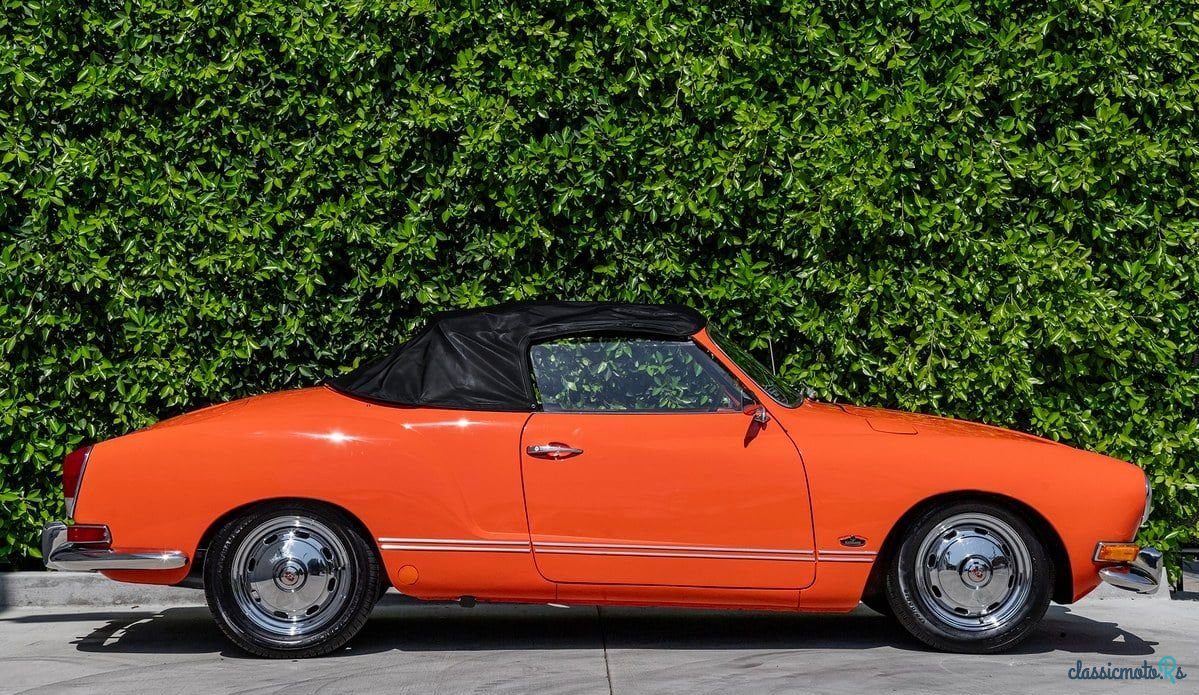 1971' Volkswagen Karmann Ghia photo #5