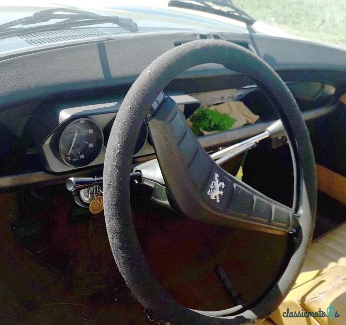 1969' Peugeot 204 photo #1