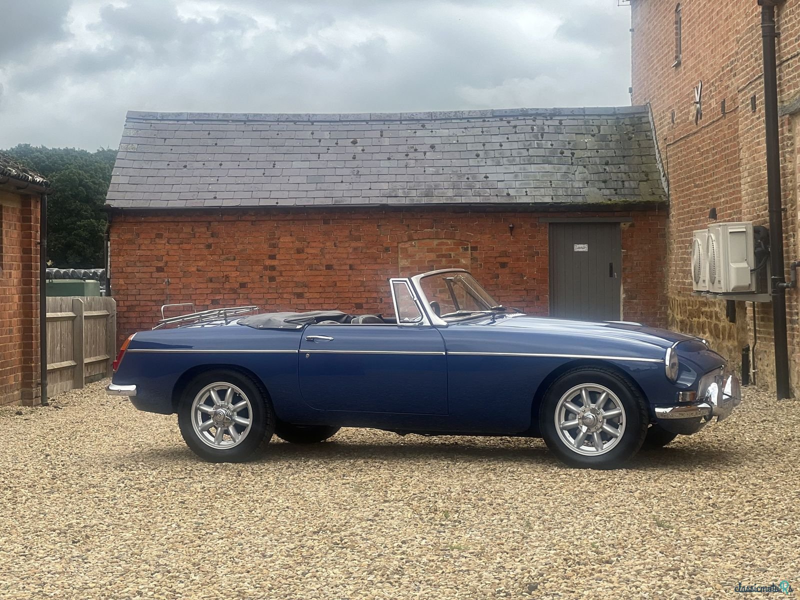 1968' MG C photo #1