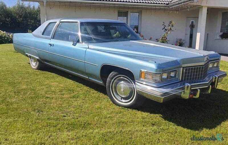 1976' Cadillac Deville photo #6