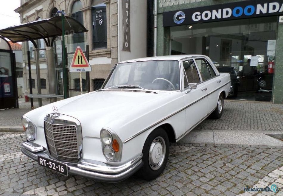 1970' Mercedes-Benz S-280 Sedan photo #1