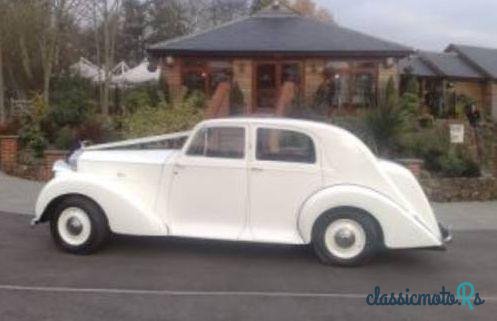 1946' Rolls-Royce Silver Wraith Sports Saloon photo #2