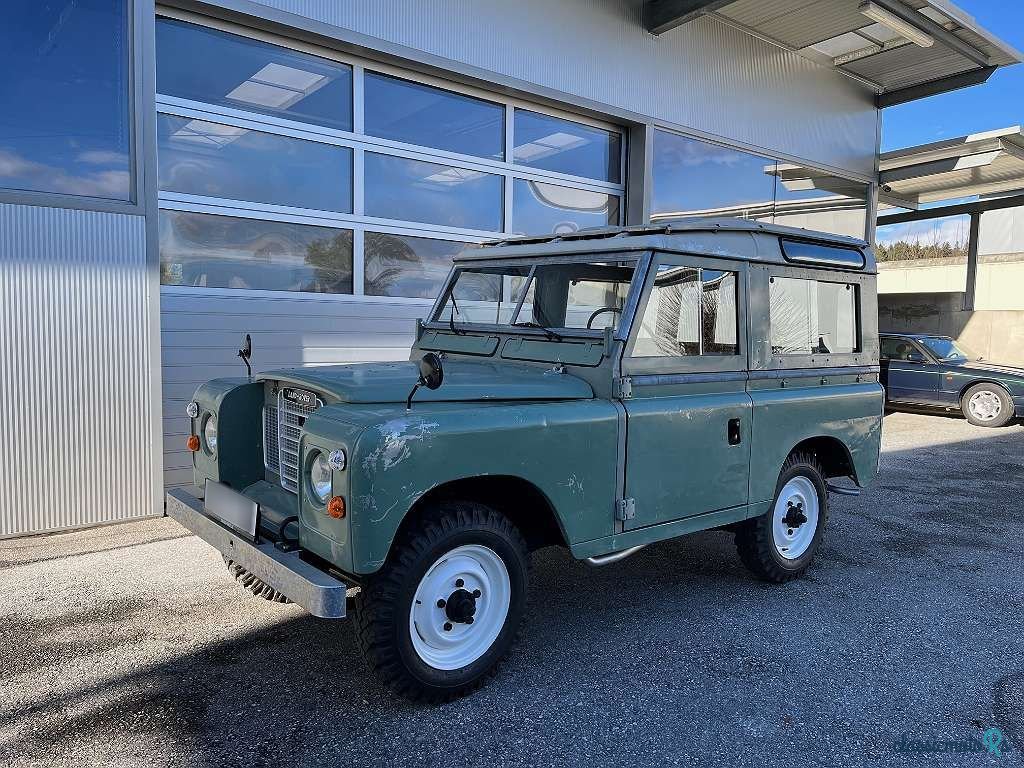 1974' Land Rover Defender photo #3