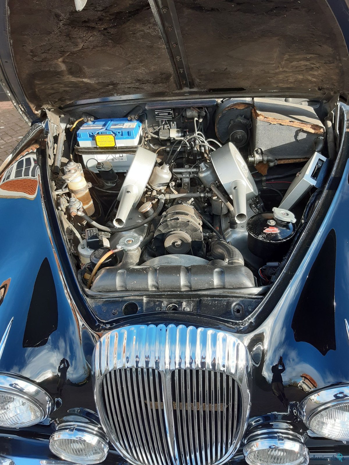 1968' Daimler 250 V8 photo #6