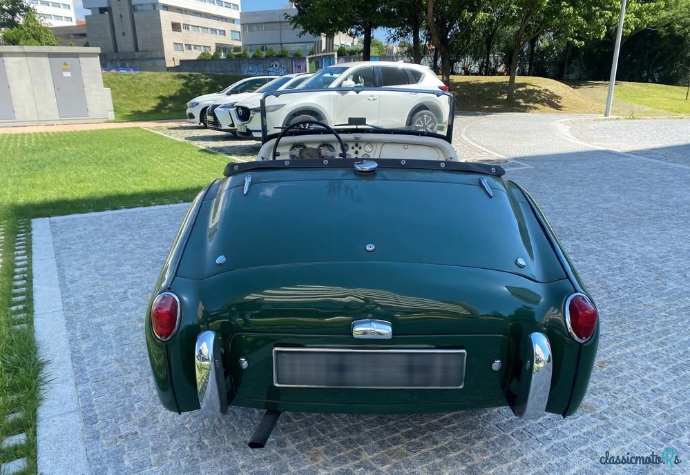 1957' Triumph TR3 photo #2