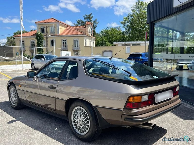 1982' Porsche 924 photo #2
