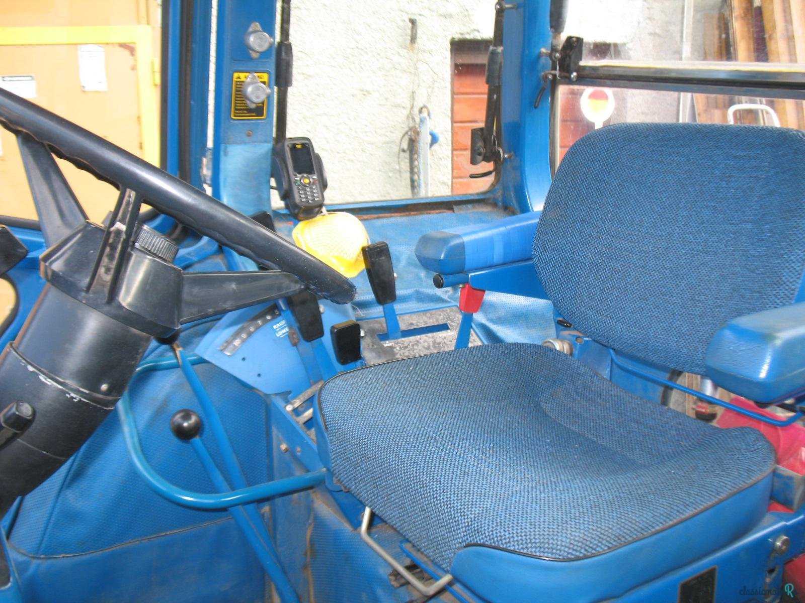 1980' Ford 8100 photo #3