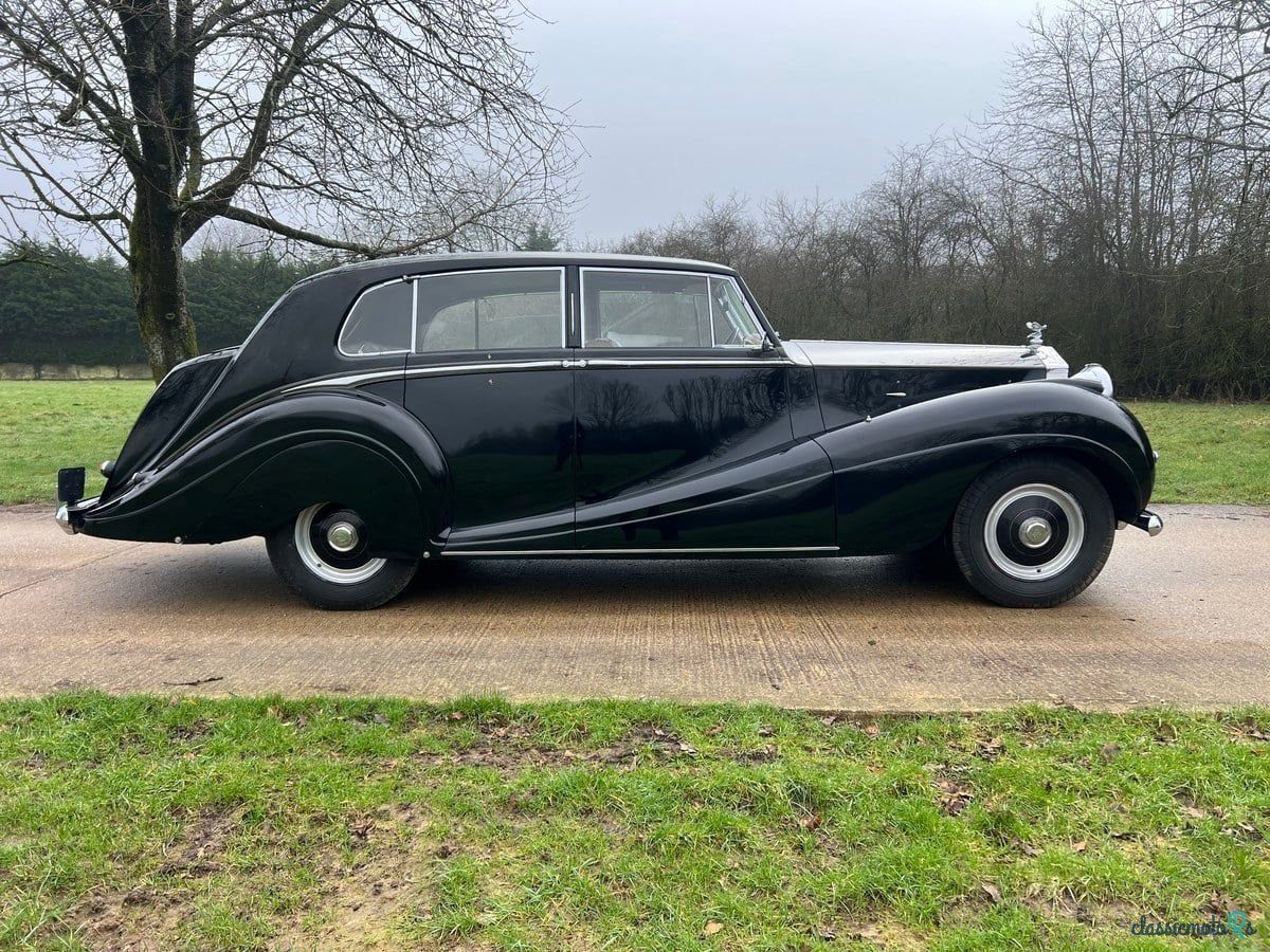 1953' Rolls-Royce Silver Wraith photo #5