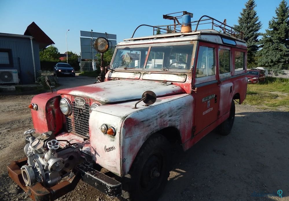 1965' Land Rover Defender photo #3