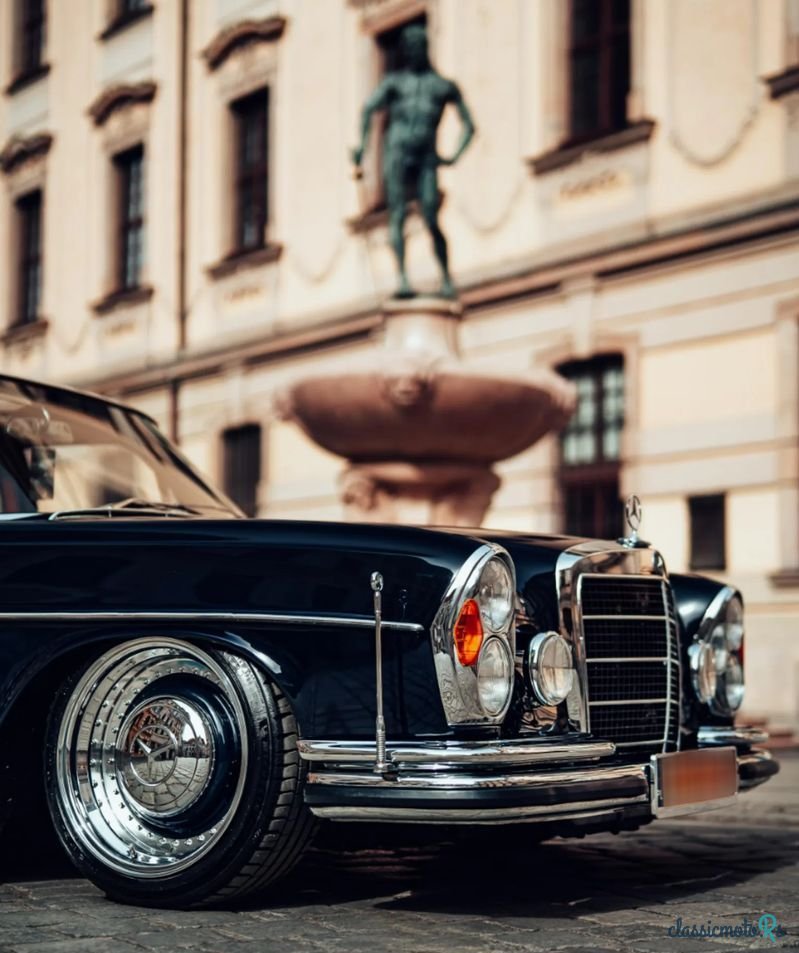 1970' Mercedes-Benz Klasa S photo #1