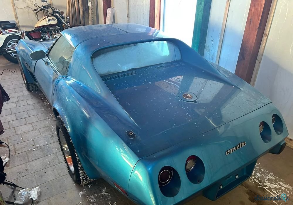 1975' Chevrolet Corvette photo #5