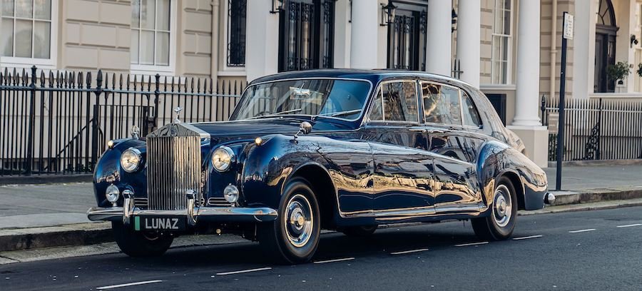 Rolls-Royce Phantom V by Lunaz