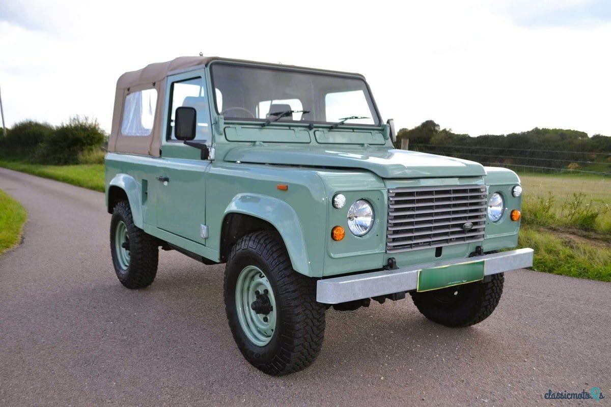 1989' Land Rover Defender photo #2