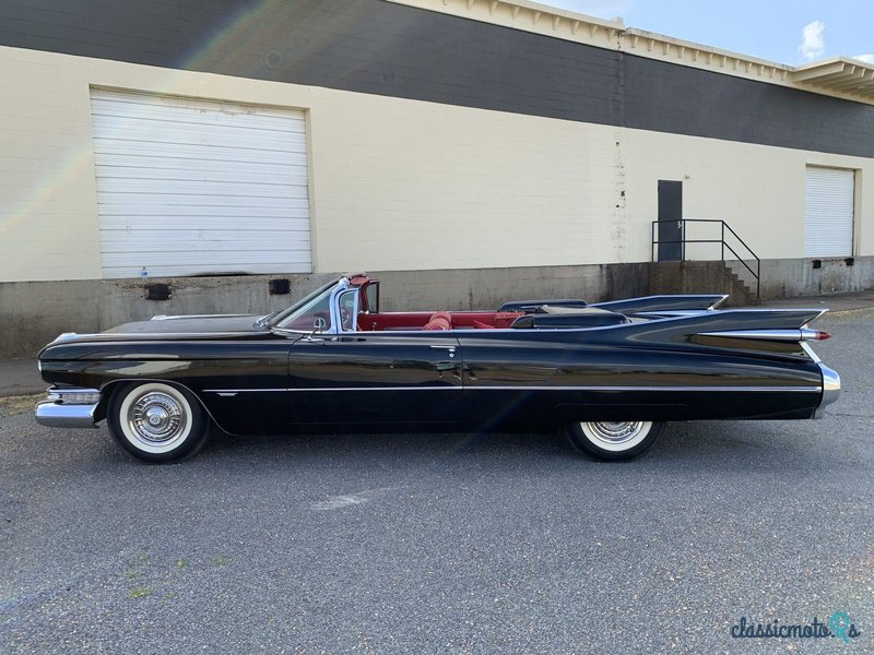 1959' Cadillac Series 62 photo #2
