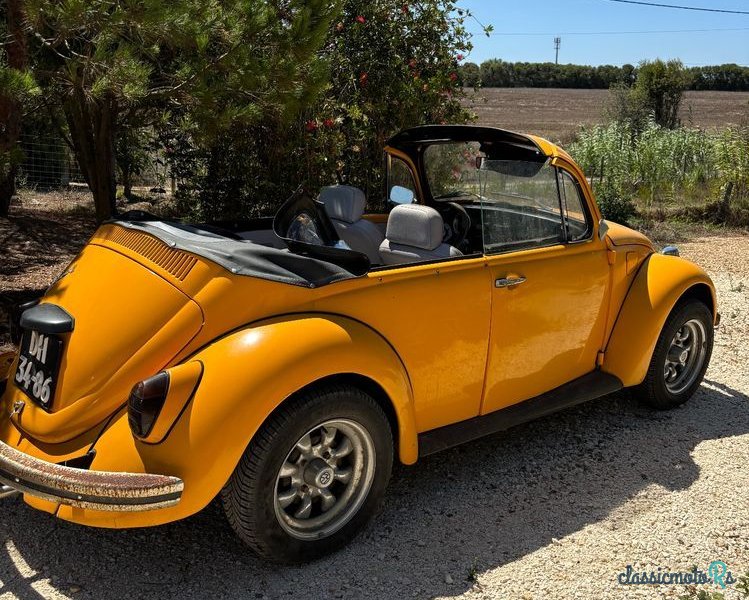 1970' Volkswagen Carocha Cabrio photo #1