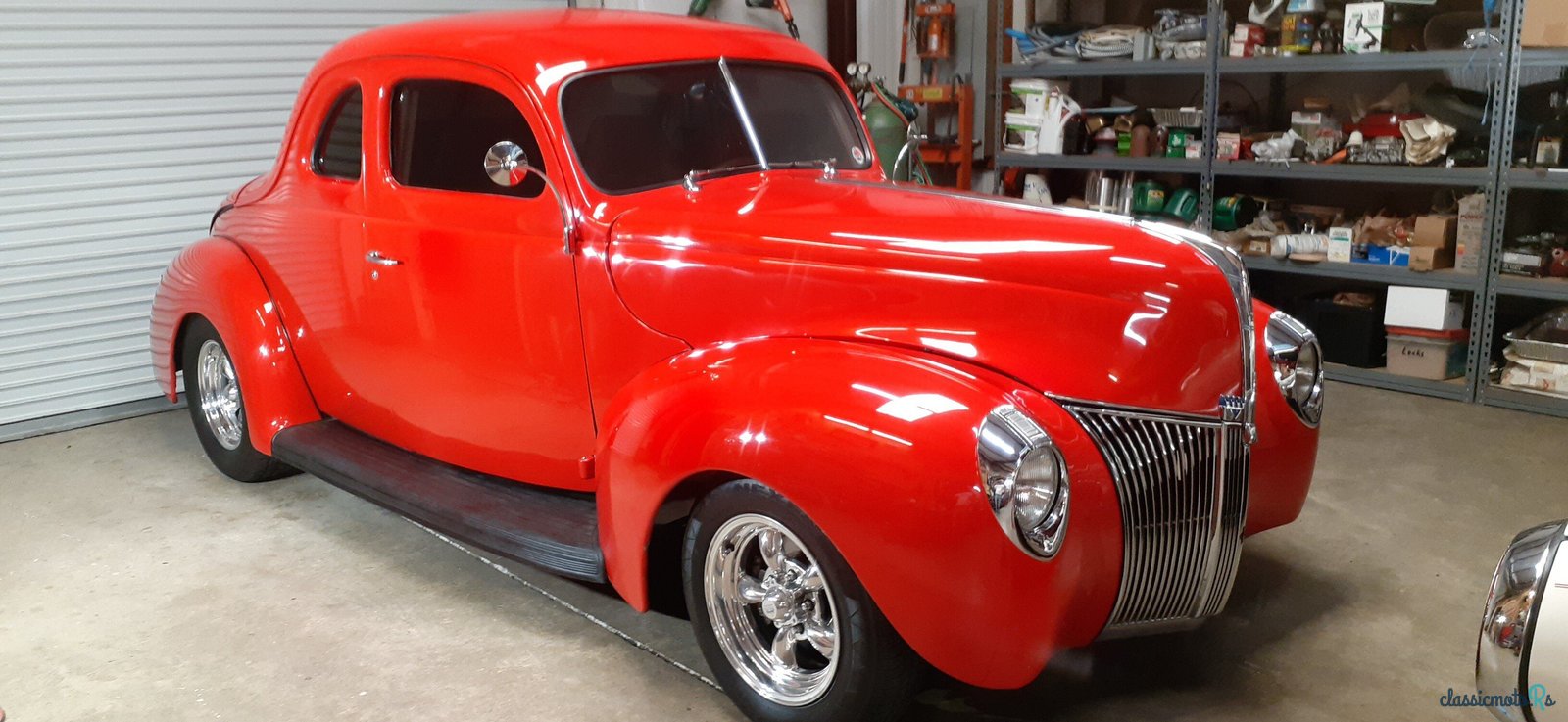 1940' Ford Deluxe photo #1