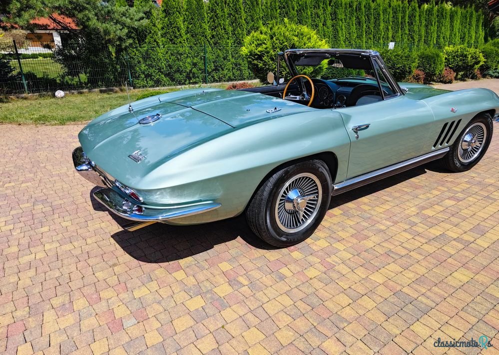 1966' Chevrolet Corvette photo #3