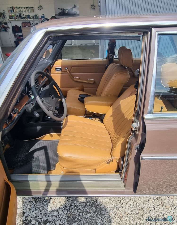 1976' Mercedes-Benz 280 photo #5