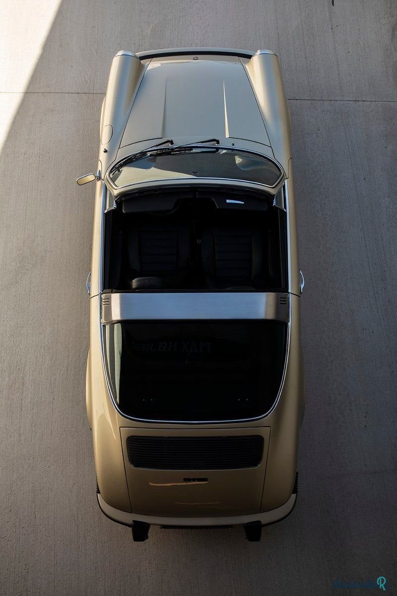 1977' Porsche 911S Targa photo #6