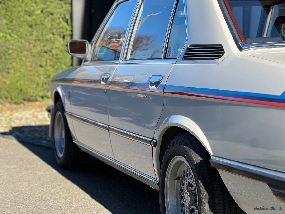 1891' BMW 5 Series photo #6