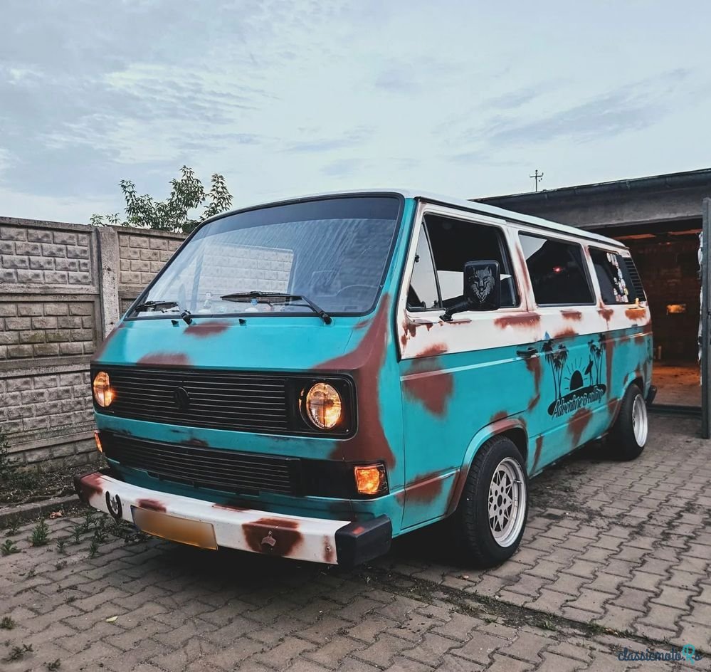 1980' Volkswagen Transporter photo #1